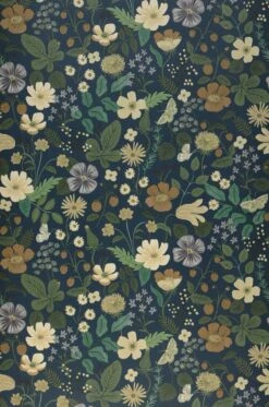 Tapete Strawberry Garden Grünblau